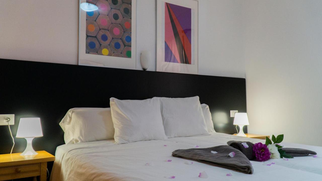 Apartamentos Tamaragua Brena Baja Luaran gambar