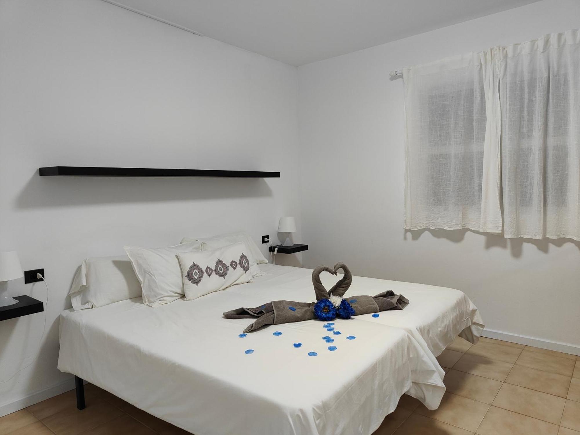 Apartamentos Tamaragua Brena Baja Luaran gambar