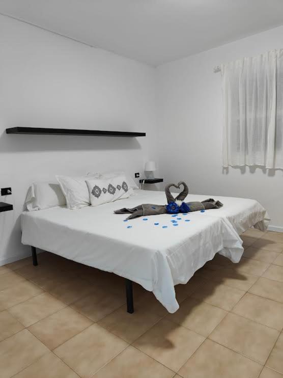 Apartamentos Tamaragua Brena Baja Luaran gambar