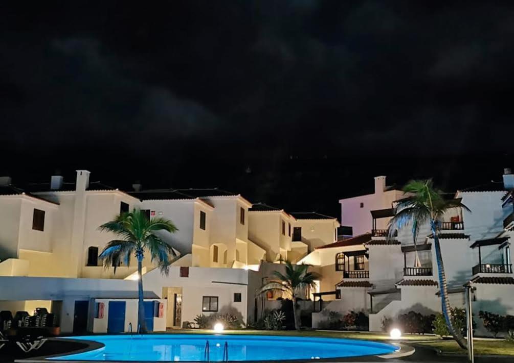 Apartamentos Tamaragua Brena Baja Luaran gambar
